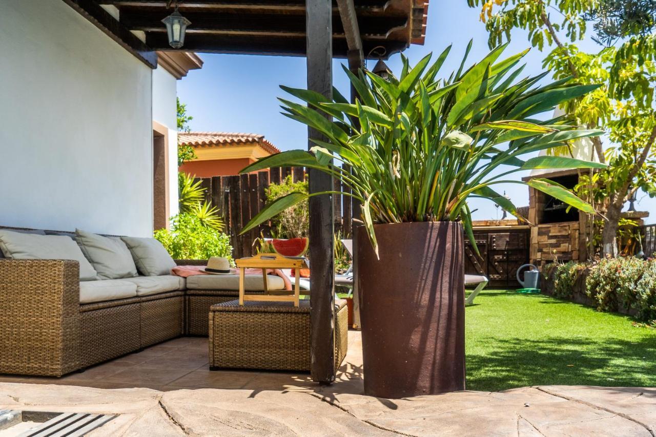 Deluxe Villa Bella Vita Air Con & Heated Pool, Tenerife South Chayofa Exterior photo